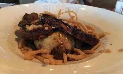 Brick House Tavern + Tap