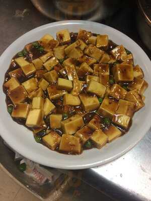 Run & Run Chinese Delivery