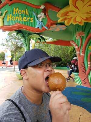 Snookers & Snookers Sweet Candy Cookers