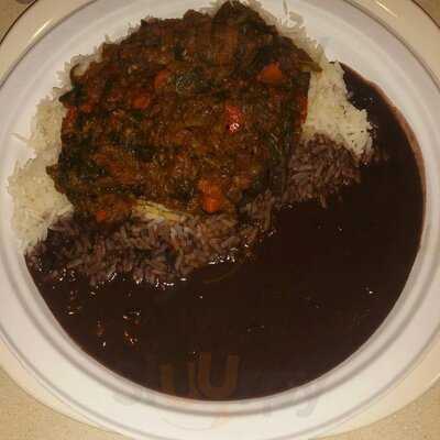 Kreyol Kafe & Bakery