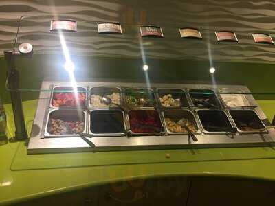 Menchie's Frozen Yogurt