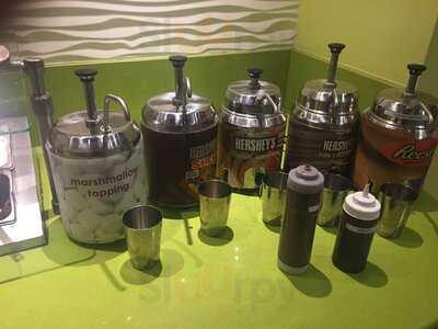 Menchie's Frozen Yogurt