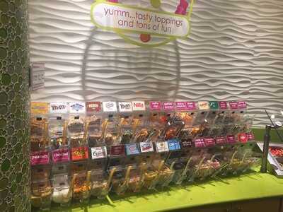 Menchie's Frozen Yogurt