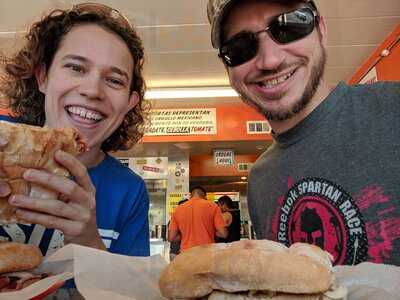 Las Tortugas - Tortas Perronas