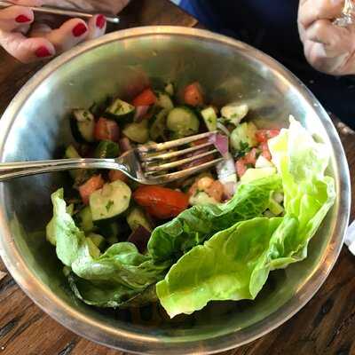 Golden Bagels & Coffee
