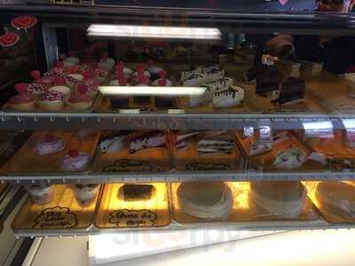 Delicias Bakery Cafe