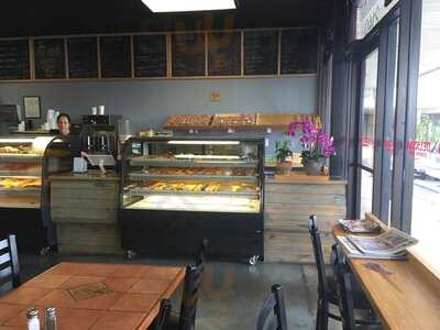 Delicias Bakery Cafe