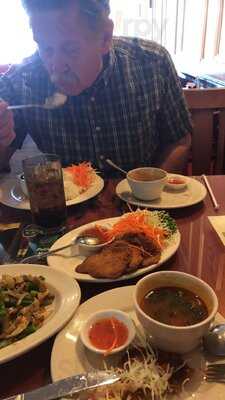 Esarn Thai Restaurant