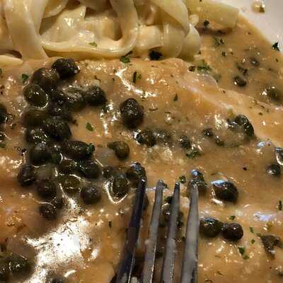 Tortoni's Pasta Pizza Vino