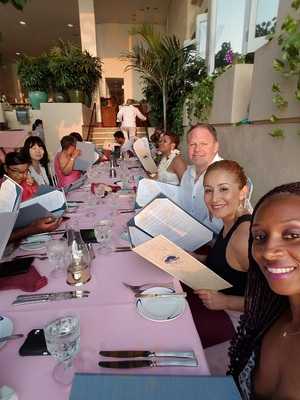 Queen's Beach Restaurant