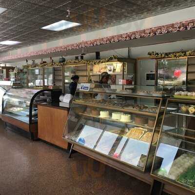 Moeller's Bakery