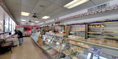 Moeller's Bakery