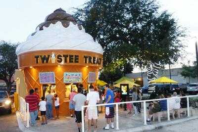 Twistee Treat