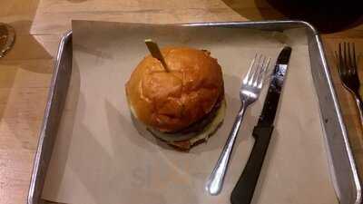 Hopdoddy Burger Bar