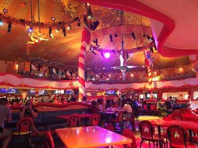 Circus Mcgurkus Cafe Stoo-pendous