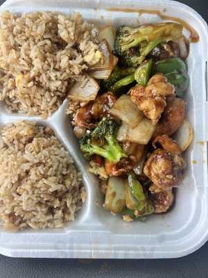 Uncle Tong's Chinese Restaurant