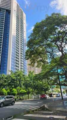 Honolulu Park Place Cafe