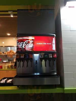 Teddy's Bigger Burger