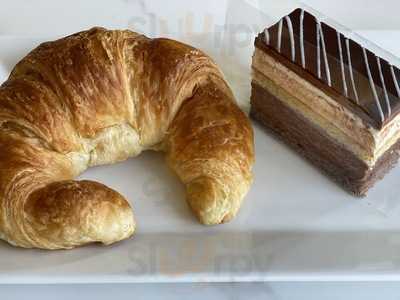 French Gourmet Bakery