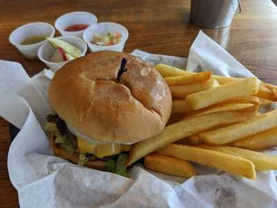 Burgers & Burritos Hawaii