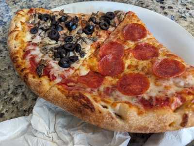 Paisano's Pizza