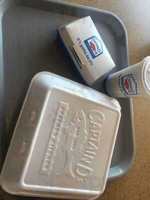 Captain D's