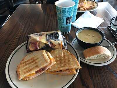 Corner Bakery Cafe