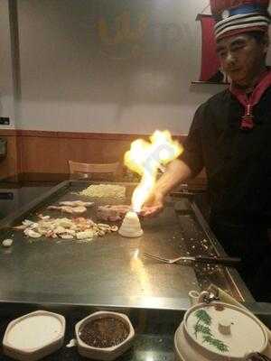 Tokyo Japanese Sushi Bar & Grill