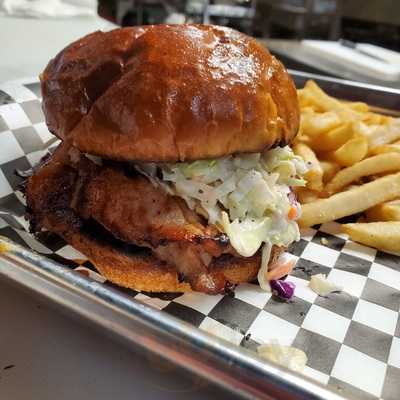 Study Hall Sports Bar