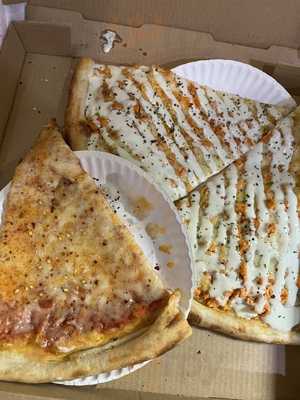 Panino's Pizza & Grill
