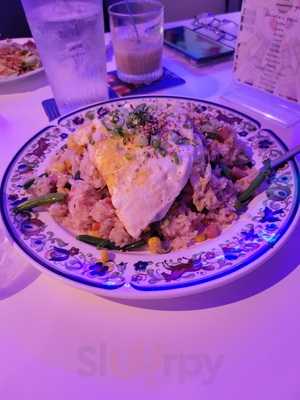 Blue Ribbon Bar & Grill