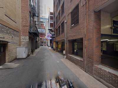 Ms. Kelli's Karaoke Bar