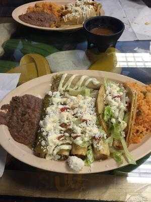 Tortilleria & Restaurant La Mexicana