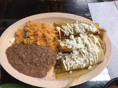 Tortilleria & Restaurant La Mexicana