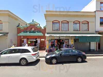 Malee Thai Vietnam Cuisine