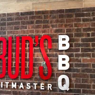 Buds Pitmaster Bbq