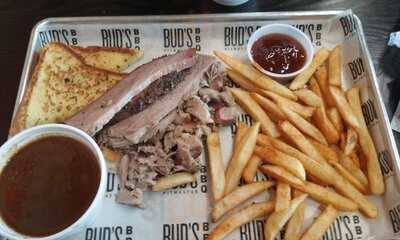 Buds Pitmaster Bbq