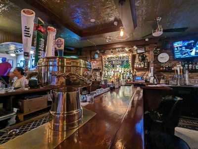 Kenneally's Irish Pub