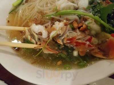 Pho & Crab Restaurant