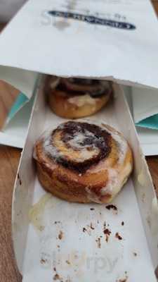Cinnabon