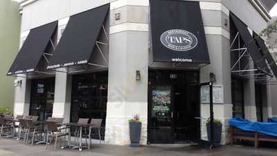 Taps Restaurant Bar & Lounge