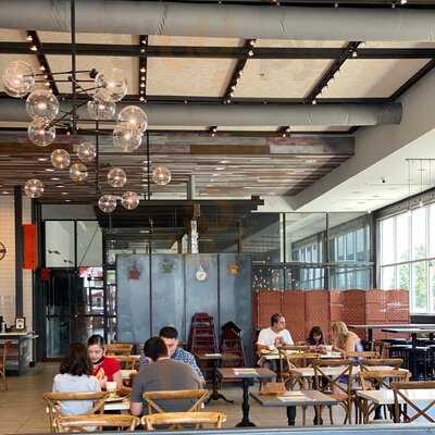 Fadi's Mediterranean Grill