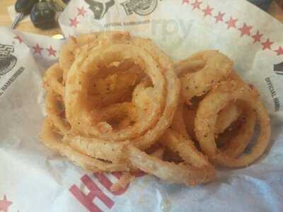Fuddruckers