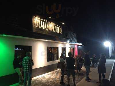 F & D Italian Kitchen