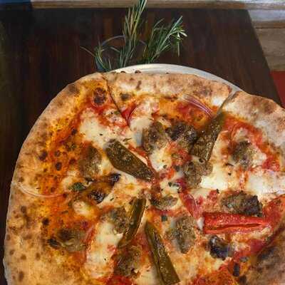 F & D Italian Kitchen