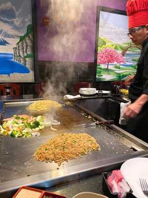 A-aki Sushi & Steakhouse