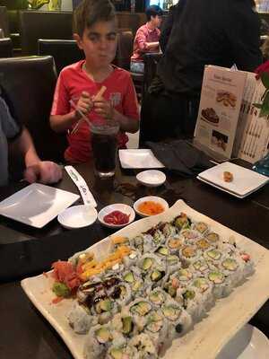 A-aki Sushi & Steakhouse