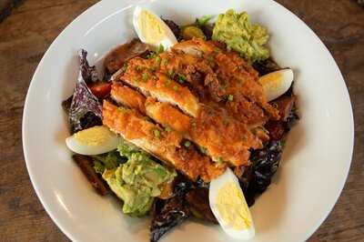 Nona Social Bar & Kitchen