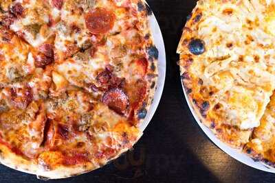 1000 Degrees Neapolitan Pizzeria