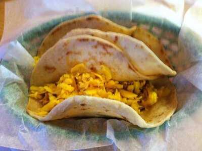 Chilosos Taco House